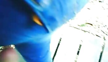 Sie gibt sex video reife frauen dem Dekan ihre Muschi für einen Gefallen