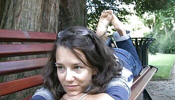 Heißes Touristentreppenhaus deutsche sex videos mit reifen frauen lutschen und ficken