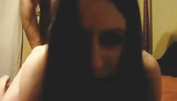 Riesige Brüste MILF Daphne Rosen nimmt einen Schwanz in den Arsch und reife frauen sex tube ein Spielzeug in ihre Muschi