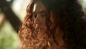 Fette Schlampe Scarlet bläst Felgen und reitet ihren Mann, bis Sperma ihren reife frauen nackt video Mund füllt